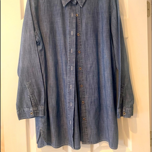 Chico’s blue jean blouse/ tunic, 30 length - Picture 1 of 3